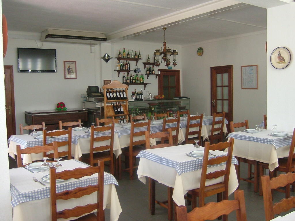 "O Viajante" Low Cost Hotel Estremoz Ngoại thất bức ảnh