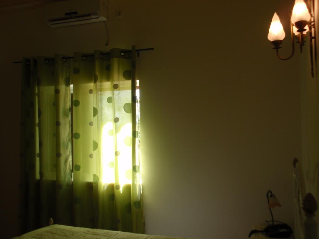 "O Viajante" Low Cost Hotel Estremoz Phòng bức ảnh